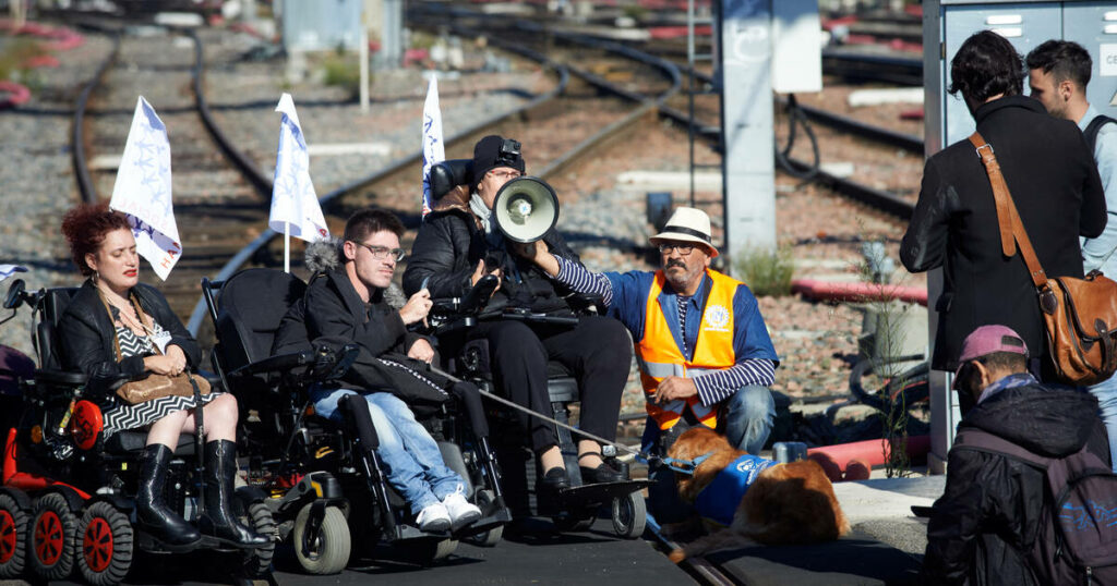 La liberté d’expression ne justifie pas de bloquer les trains et les avions, selon la Cour de cassation