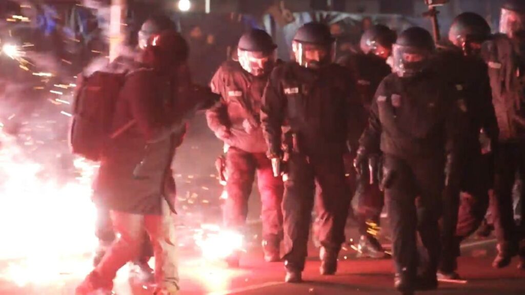 Vornamen aus der Silvesternacht durchgestochen – Berliner Polizei ermittelt intern