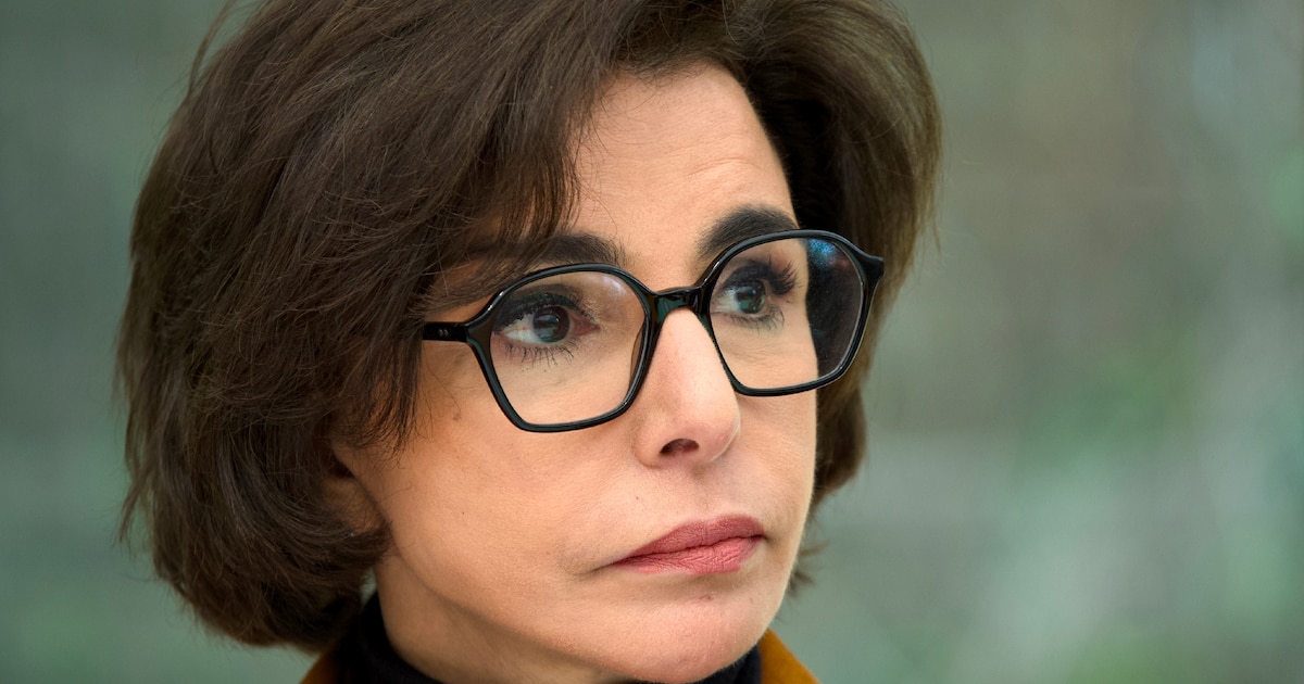 La ministre de la Culture Rachida Dati demande le classement de la tour Eiffel au titre des monuments historiques, provoquant la "colère" de la société d'exploitation du monument dont la mairie de Paris est propriétaire