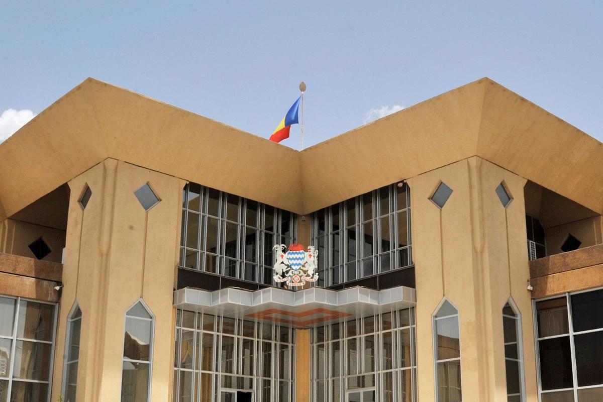 Tchad : une bande de « pieds nickelés » attaque le palais présidentiel avant d’être « éradiquée », selon les autorités