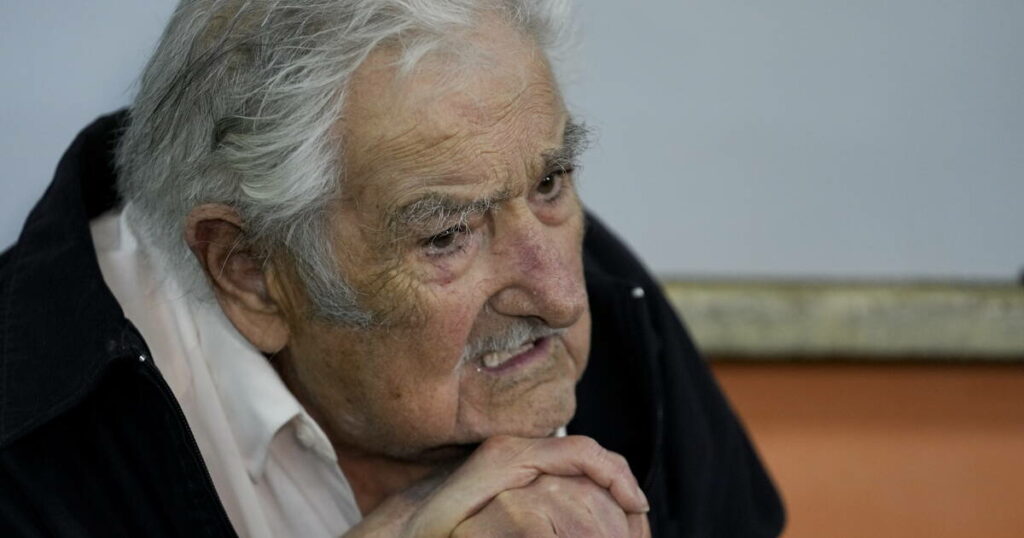 «Je suis en train de mourir» : atteint d’un cancer, l’ex-président uruguayen José Mujica arrête son traitement