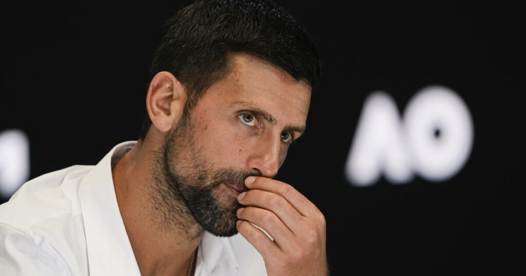 «J’ai découvert des choses en rentrant en Serbie» : Novak Djokovic affirme avoir été «empoisonné» avant son expulsion d’Australie en 2022