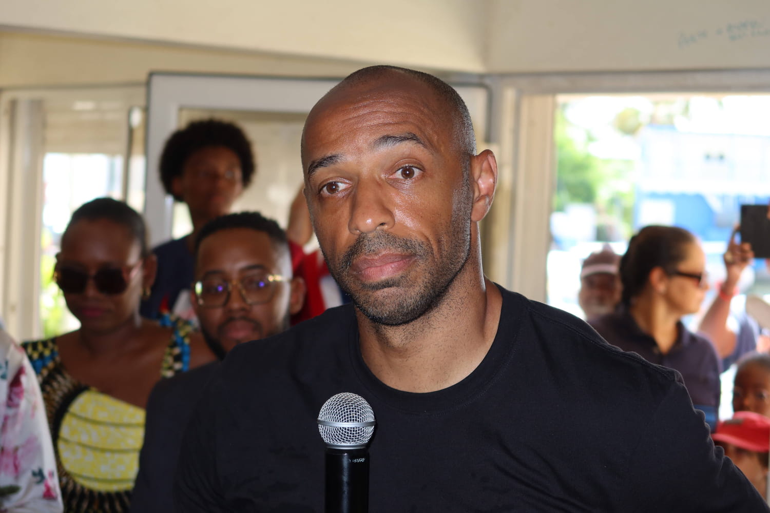 "Ça va à l'encontre de..." : le coup de gueule plein d'amertume de Thierry Henry sur les JO