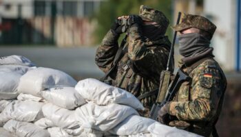 Verteidigung: Bundeswehr stellt neue Heimatschutzdivision auf