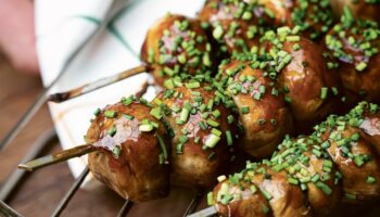 Les brochettes de champignons du chef Jean-Victor Huss pour une détox végétal post-fêtes