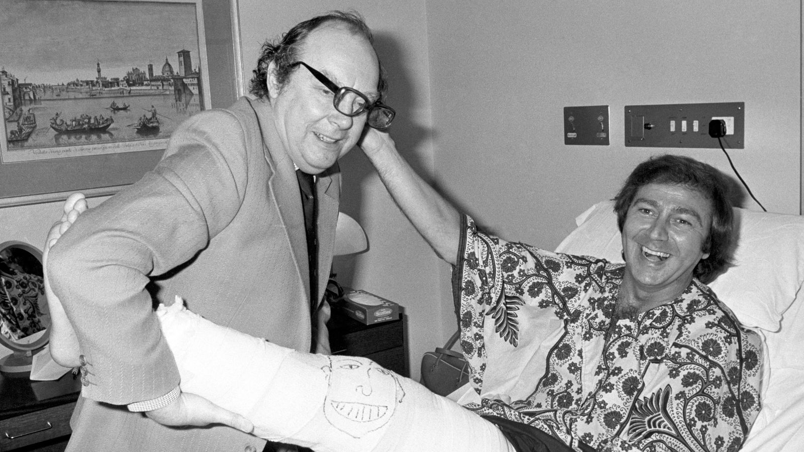 Des O'Connor (right) with Eric Morecambe, in the Wellington Hospital, London, 2008