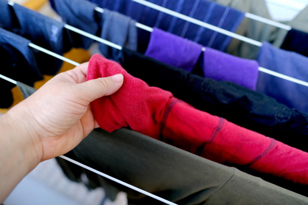 Cette astuce de grand-mère fait sécher le linge en un temps record l'hiver, surtout quand il fait froid