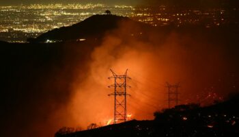 Incendies meurtriers à Los Angeles : les flammes continuent de s'étendre en Californie, le bilan grimpe à 16 morts