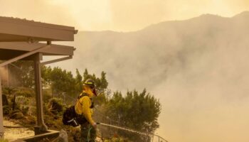 « Tous nos amis ont perdu leur maison » : à Los Angeles, les incendies s’étendent et le bilan grimpe à 16 morts