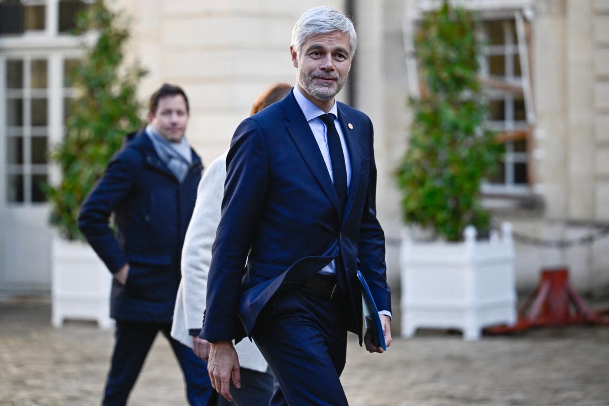 Une suspension de la réforme des retraites serait « irresponsable », estime Wauquiez