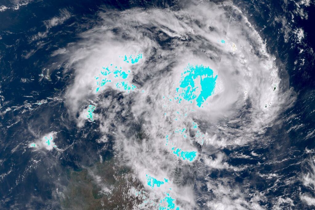 « On est très inquiet » : Mayotte touchée par la tempête tropicale Dikeledi