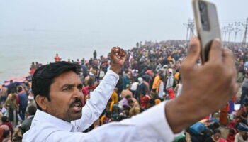 En Inde, le pèlerinage hindou géant de la Kumbh Mela a commencé, 400 millions de fidèles attendus