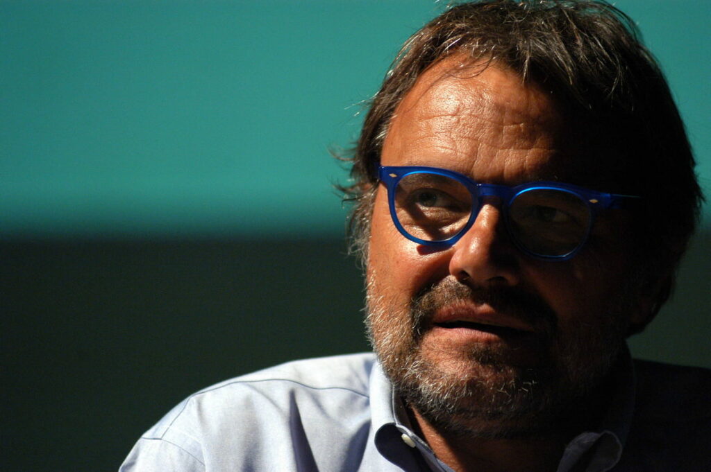 Mort du photographe italien Oliviero Toscani : ces 3 photos qui ont choqué et marqué sa carrière