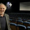 INTERVIEW. "Tout ce que je sais dans la vie, je l'ai appris dans les salles de cinéma" : avec "Spectateurs !", Arnaud Desplechin déclare son amour au 7e art