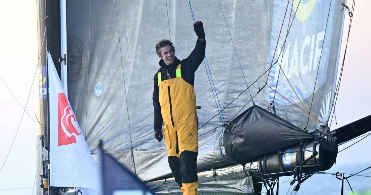 64 jours et 19 heures : Charlie Dalin remporte le 10e Vendée Globe et pulvérise le record de la course