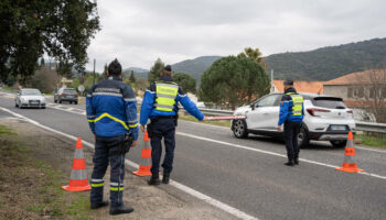 «Citoyens souverains» : un couple mis en examen pour détention d’explosifs et d’armes dans une enquête terroriste