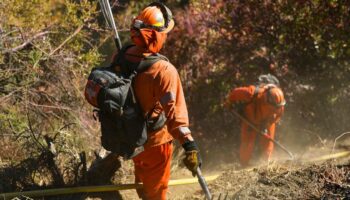 En direct, incendies à Los Angeles : les vents se renforcent et pourraient souffler jusqu’à 120 kilomètres par heure