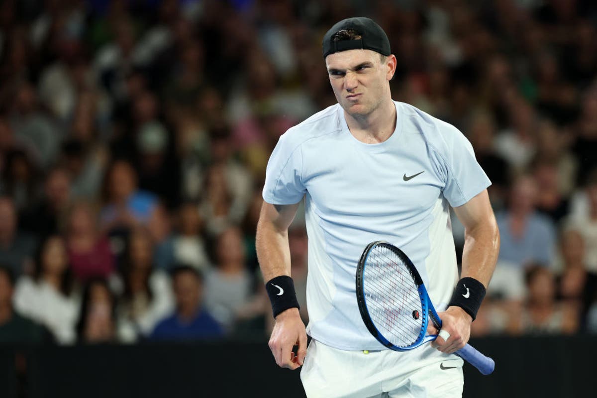 Australian Open LIVE: Draper vs Kokkinakis score as Burrage battles Gauff and Fearnley in action