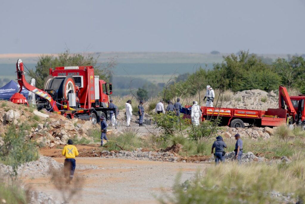 60 corps extraits en deux jours d’une mine clandestine désaffectée en Afrique du Sud