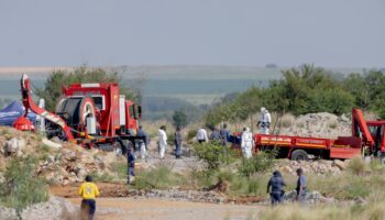 60 corps extraits en deux jours d’une mine clandestine désaffectée en Afrique du Sud