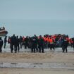 Une centaine de migrants à bord de deux embarcations ont été secourus en mer au large du Pas-de-Calais