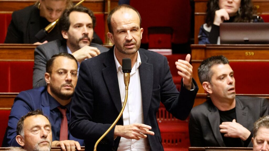 Motion de censure : pour La France insoumise, le PS n’est déjà plus membre du Nouveau Front populaire