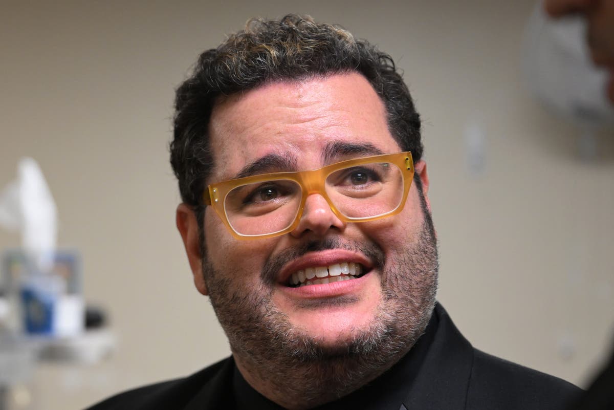 Josh Gad candidly addresses ‘gay moment’ in Beauty and the Beast