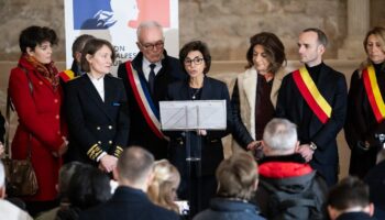 À Marseille, la ministre de la Culture Rachida Dati, annonce le classement de plusieurs édifices religieux au Patrimoine national