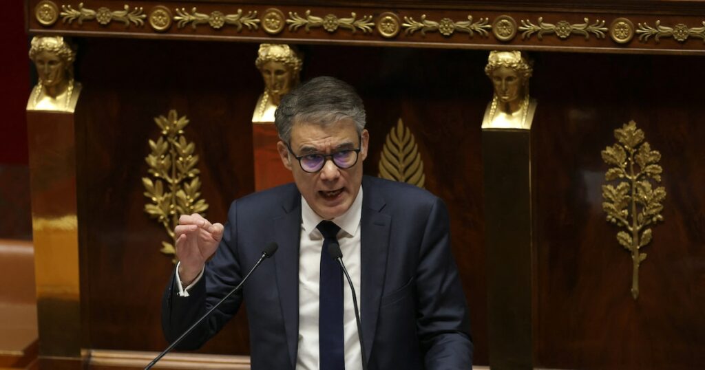 Olivier Faure lors du débat à l'Assemblée nationale sur la motion de censure déposée par les autres députés de gauche, jeudi 16 janvier 2025.