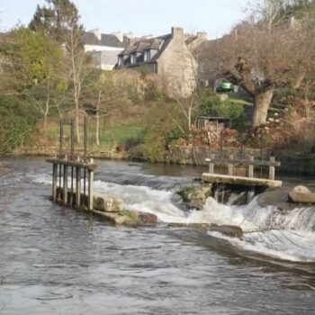 Finistère : Pont-Aven, la cité des peintres, une commune haute en couleur