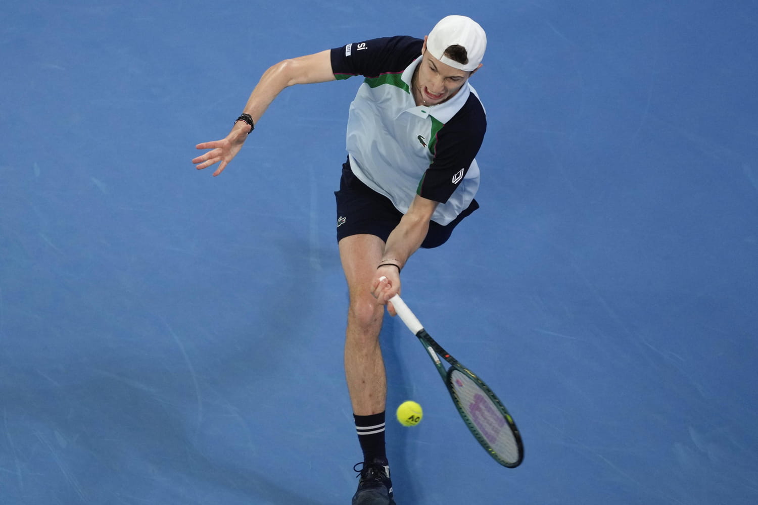 Open d'Australie 2025 : le choc Humbert - Fils, Alcaraz lâche une set, scores et résultats en direct