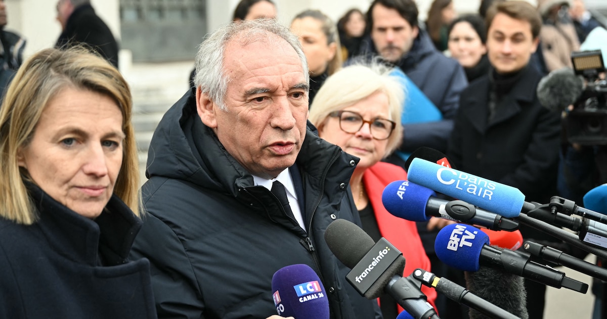 François Bayrou a lancé, vendredi 17 janvier 2025, une difficile concertation sur la très décriée réforme des retraites, adoptée au forceps en 2023.