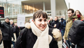 Secret défense : la journaliste Ariane Lavrilleux annonce échapper à des poursuites