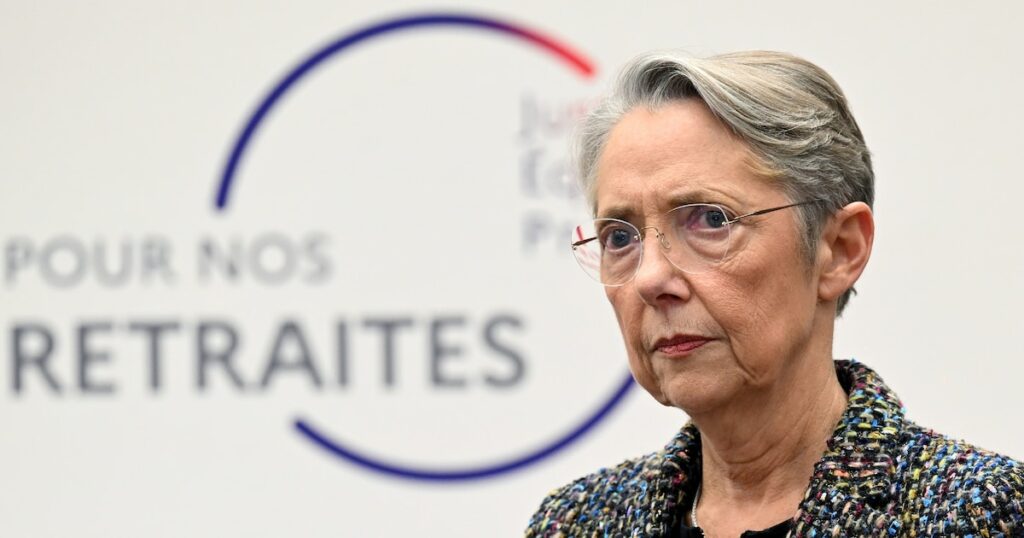 La Première ministre Elisabeth Borne présente le projet de réforme des retraites, le 10 janvier 2023 à Paris