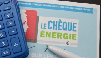 Avec les réductions budgétaires annoncées, le gouvernement porte un nouveau coup au chèque énergie