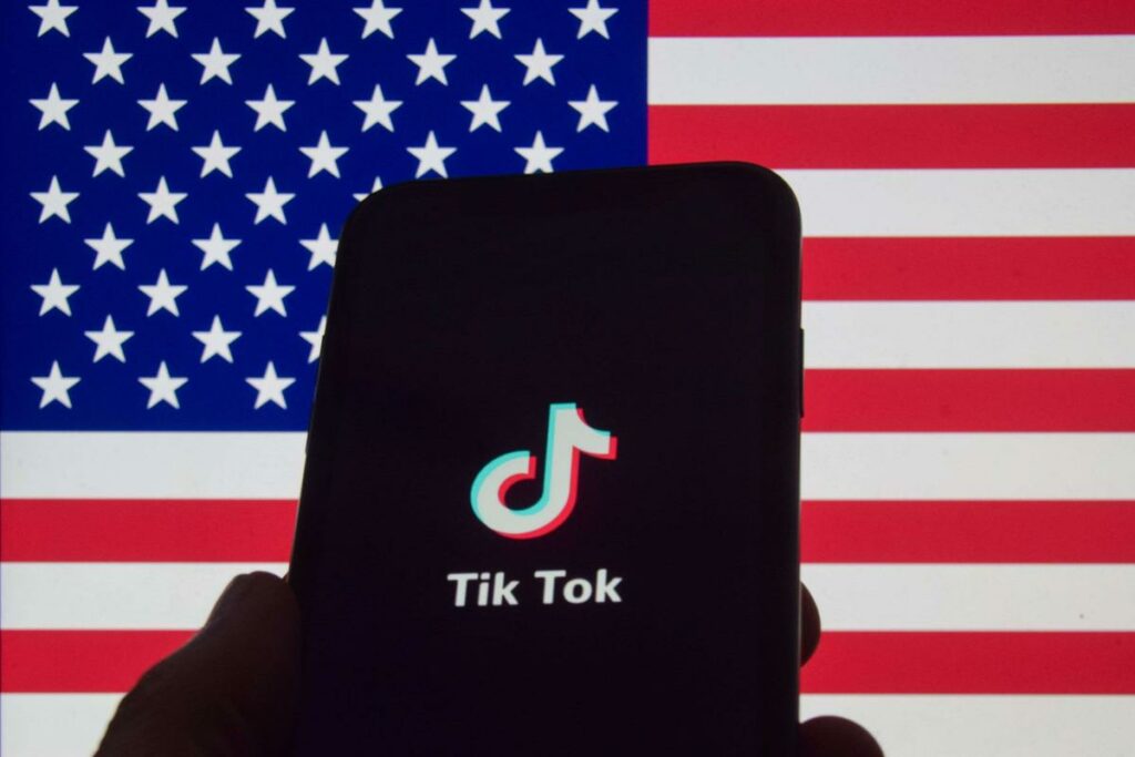 Aux Etats-Unis, la Cour suprême ouvre la voie à l’interdiction de TikTok, Trump réclame du temps pour statuer