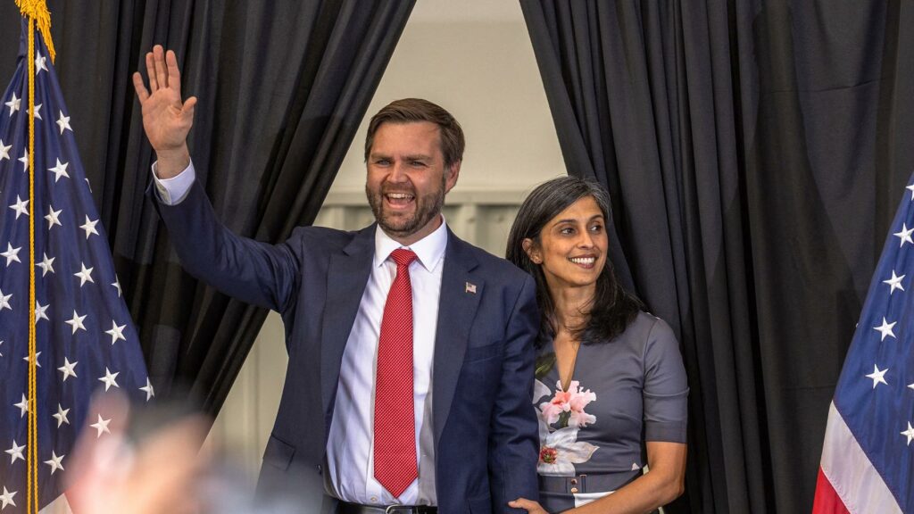 Investiture de Donald Trump : Usha Vance, épouse du vice-président J.D. Vance, anomalie de la galaxie trumpiste