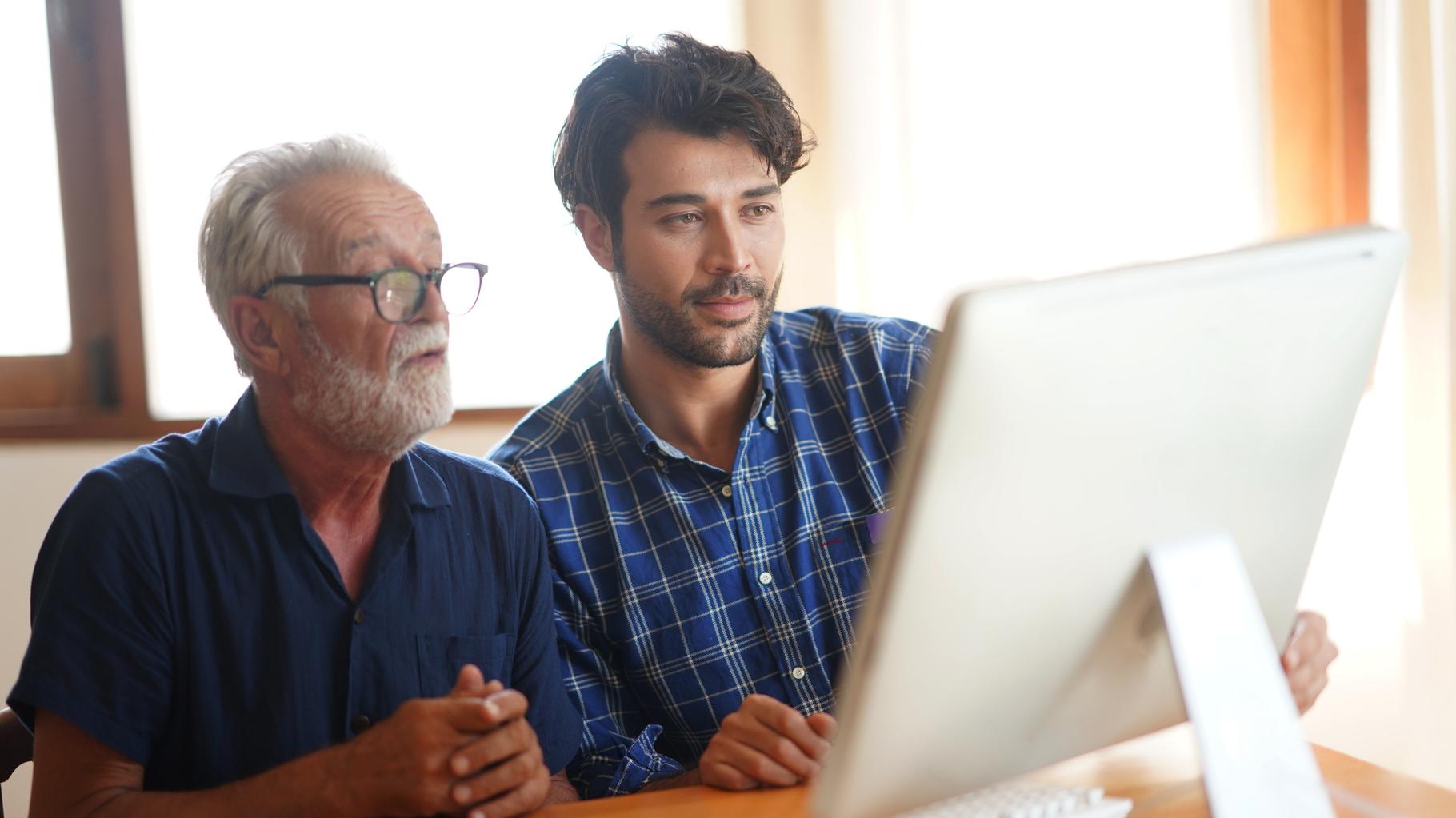 Sa tante de 80 ans a « rencontré quelqu’un par Messenger » : ils ont évité de justesse à leurs proches une arnaque en ligne