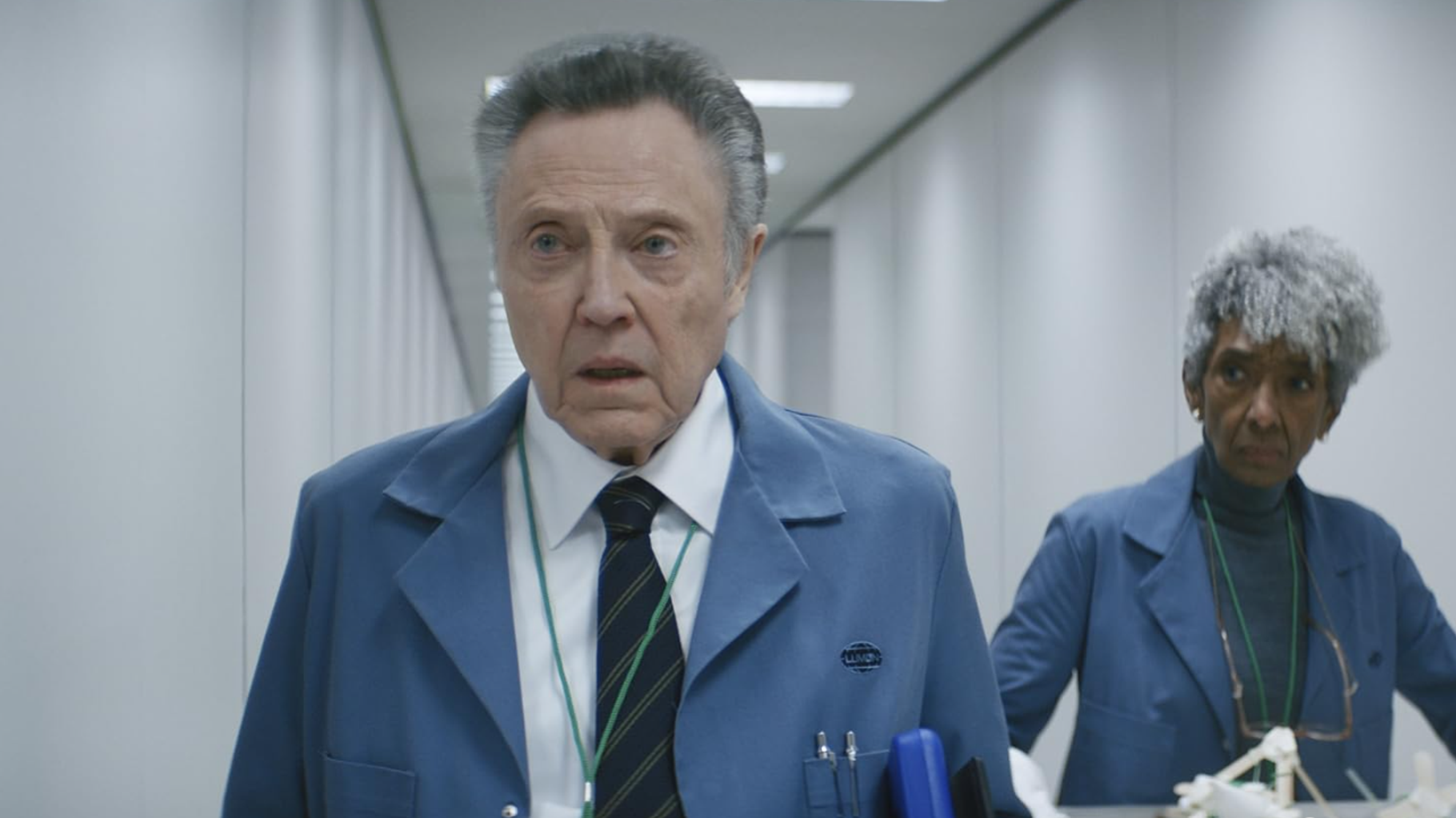 « Severance » saison 2 : Christopher Walken a la meilleure excuse pour ne pas avoir vu toute la série