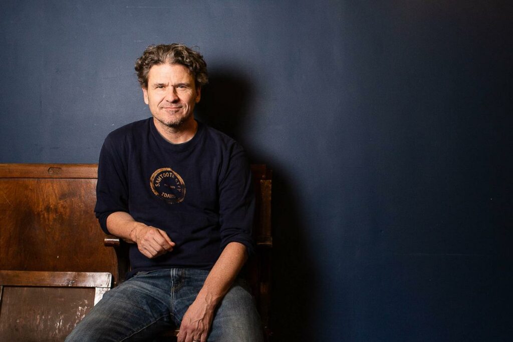 Dave Eggers : « Trump est un criminel bientôt octogénaire, caractériel, semi-analphabète, sexiste et raciste »