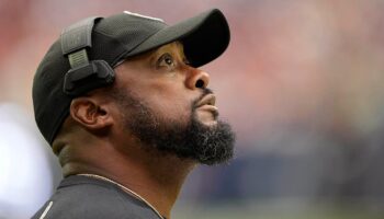 Bears brass engaged in talks about potential trade for Steelers coach Mike Tomlin: report