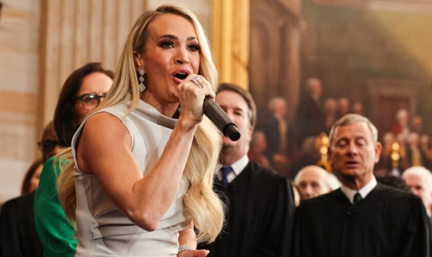 Carrie Underwood’s Trump inauguration performance hit by technical issues as singer forced to go a cappella