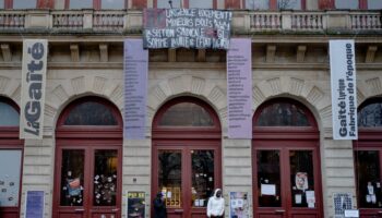 A la Gaîté Lyrique, occupée par des jeunes migrants : « Ce n’est pas comme si on avait le choix... »