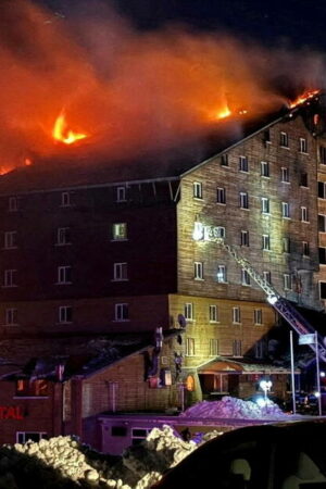 Un incendie dans un hôtel de station de ski en Turquie fait 66 morts