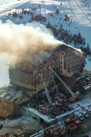 Turquie : 66 morts dans l’incendie d’un hôtel dans une station de ski