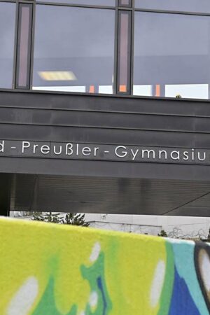 Landkreis München: Otfried-Preußler-Gymnasium in Bayern legt seinen Namen ab