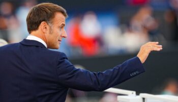 Macron répond à Manaudou, Riner, et aux sportifs mécontents du budget des Sports, et contredit le gouvernement