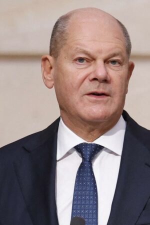 Messerangriff : Olaf Scholz fordert Konsequenzen nach "Terror-Tat" in Aschaffenburg