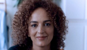 « La façon de regarder le foot, c’est aussi toute une attitude du corps » : Leïla Slimani raconte le fooball au Maroc