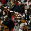 LFI a déposé une proposition de résolution pour convoquer «une Assemblée constituante chargée de rédiger la Constitution de la VIe République»